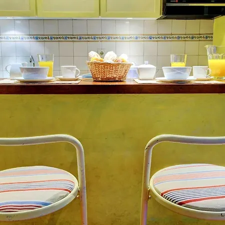 Charming In 60 M² Historic Center *